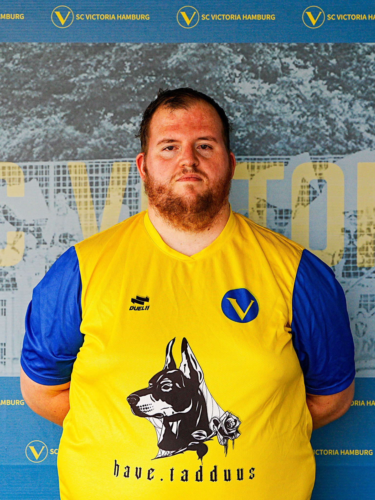 16 | Björn